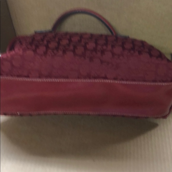 Red Purse - Picture 2 of 5